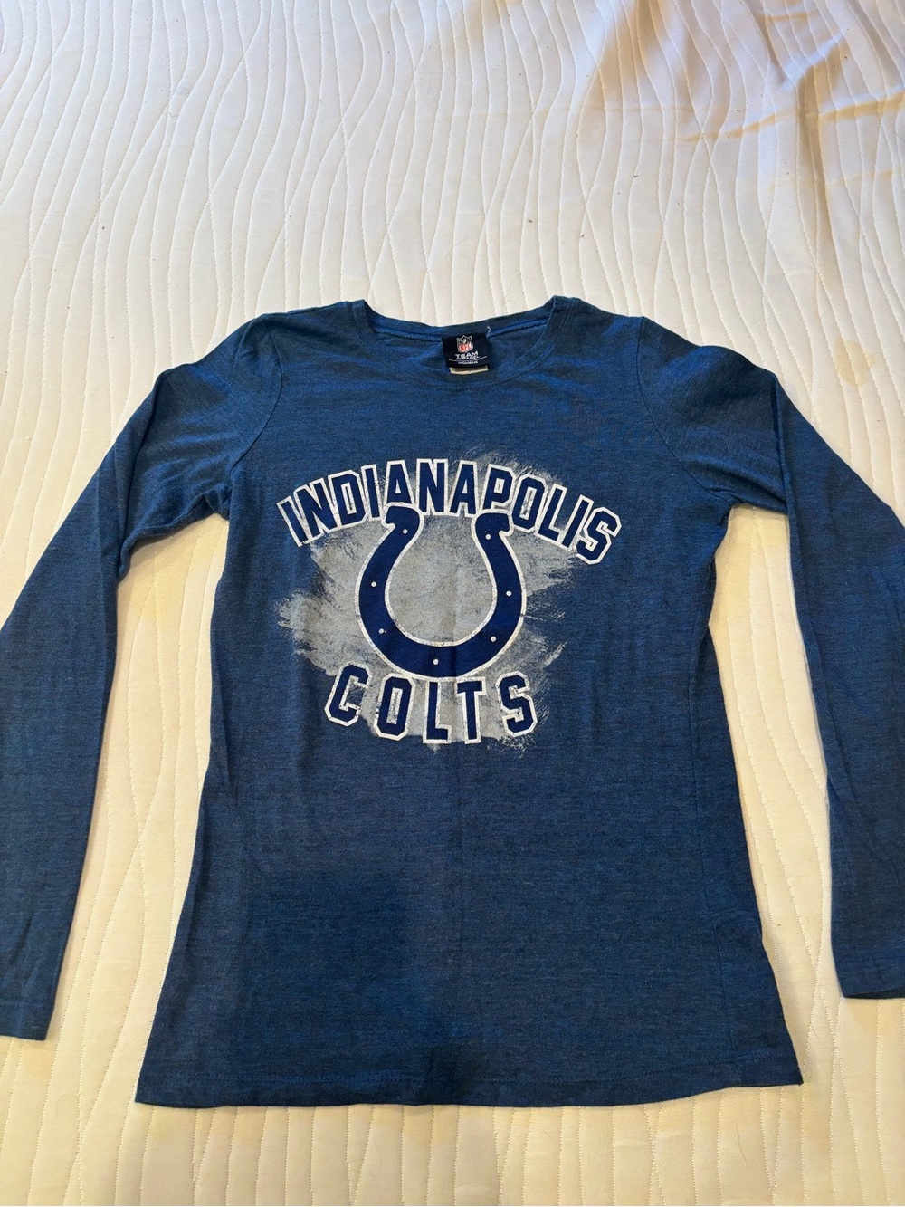 Indianapolis Colts Women’s Long Sleeve Tee - Slim Fit